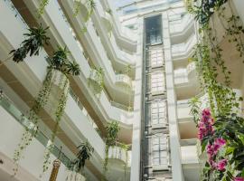 Paris FC Hotel