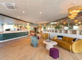 Sure Hotel by Best Western Caen Memorial