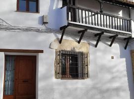 La Casona de Roser, hotel en Cardenete