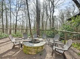 Luxury Highlands Cottage with Deck and Fireplace!