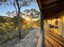 Sharpe's Ridge Retreat, villa a Wisemans Ferry