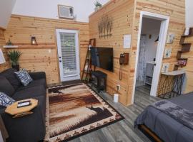 Peaceful Barn Getaway Fire Pit & Daybed FREE PK – pensjonat w Atlancie