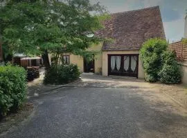 Gîte Châteauroux, 4 pièces, 10 personnes - FR-1-591-581