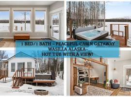 Hatcher Pass Lakeside Hideaway with Hot Tub!, hotel di Wasilla