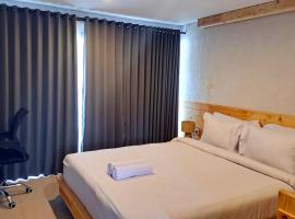 Wong Studio Apartements, hotel em Tumbak Bayuh