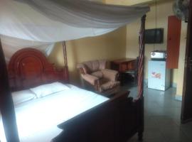 Riversand Hotel, rooms with lake views,WI FI & balcony, B&B in Kisumu