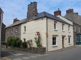 Fossil House St Davids，聖大衛的度假屋