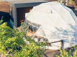 The Village Yufuin Onsen Glamping, glamping v destinácii Yufu