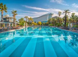 Concorde De Luxe Resort - Prive Ultra All Inclusive, hotel with jacuzzis in Lara