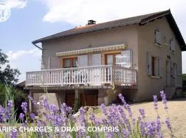 Gîte rustique avec terrasse et jardin, animaux admis - FR-1-496-115