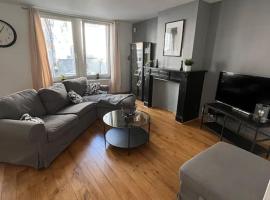 Dinant : Superbe appartement vue sur la Meuse, hotel i Dinant