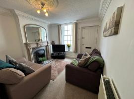 Scotch Terrace - 3 Bed House, holiday home in Whitehaven
