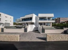 Gorgeous Home In Novalja With Wifi