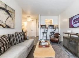 Cozy North Dallas One Bedroom Stay