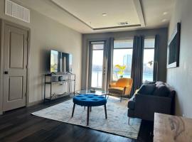 Lakeside Living w Trails, Music, Local Boutiques, hotel v destinaci Irving