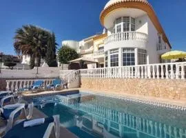 Villa Girassol - Privat Pool & Garage & Albufeira Center