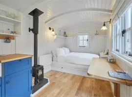 Host & Stay - The Lobster Pot