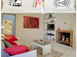 Stop Chez M Cozy # Qualité # Confort # Simplicité, apartment in Pierre-Bénite