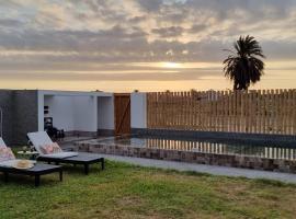 Casa D30 Oasis Bahía Paracas, отель в городе Писко