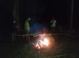 Joben Evergreen Camp, camping in Tetebatu