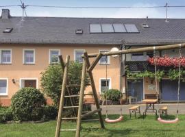Ferienwohnung Kribs: Arzfeld şehrinde bir çiftlik evi