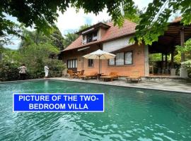 Villa Lombok Senggigi Kamila Forest By Villaloka, hotel with pools in Mangsit