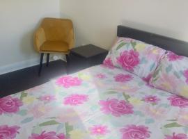 Budget Rooms, hotel em Fort William