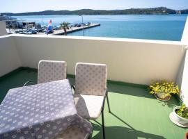 Pension More, hotel din Šibenik