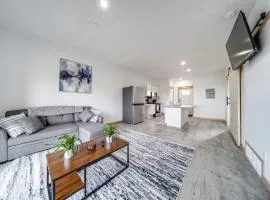 4 Mi to Lake Erie Condo in Golf Community