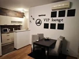 VIP lounge - self check in