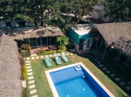 Nuiya Hoteles Centro, hotel en Sayulita