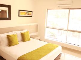 FLORA SUITES DELUXE, hotel v destinaci Menga