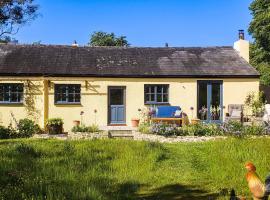 Willow Tit Cottage, cottage in Capel-Cynon
