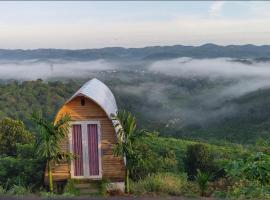 VOI RỪNG HILL HOMESTAY, hotell i Buôn Kuop