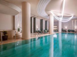 Swissôtel Tbilisi – hotel w dzielnicy Mtatsminda  w mieście Tbilisi City