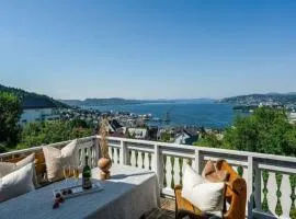 Villa with incredible view, 5 BR