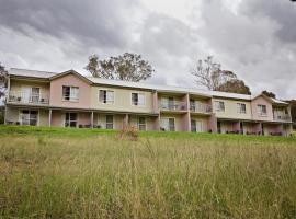 BATHURST GOLDFIELDS MOTEL at 428 CONROD STRAIGHT MOUNT PANORAMA, motel in Bathurst