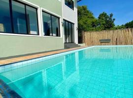 Suítes Por do Sol, hotel en Cabreúva