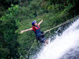 Ceylon Adventure Sports, hotel i Kitulgala