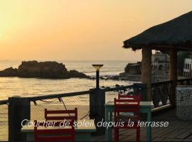 B and B Pieds dans l'eau, hotel i Poponguine