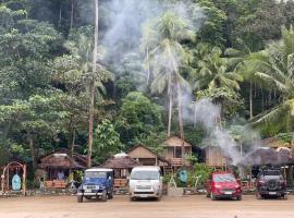 A&Z Nagtabon Lodge: Bacungan şehrinde bir dağ evi