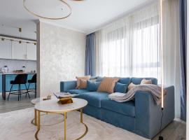 Arad Residence - DeLuxe Blue Apartment, accessible hotel in Arad