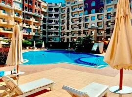 Sunny studio with 3 swimming pools Florenza Hurghada