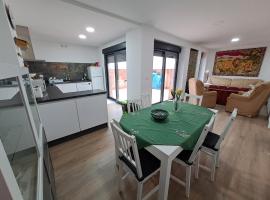 CASA CATALINA, hotel v destinaci Priego de Córdoba