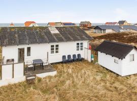 Amazing Home In Frstrup With House Sea View, villa in Frøstrup