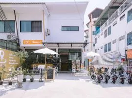 LD1.House Private Room,Thapae Gate, Chiang Mai Old city