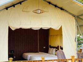DaLart Glamping, luxury tent in Xuân Trường