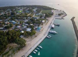 Dhonveli Hotel, Hotel in Shaviyani Atoll