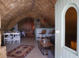 Bab El Mina guest house Byblos, hotel v destinaci Byblos