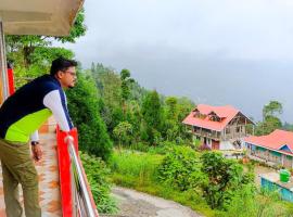 Chetri Homestay Sittiong Sittiong 2 . Upper Turuk, hotel with parking in Mangpu